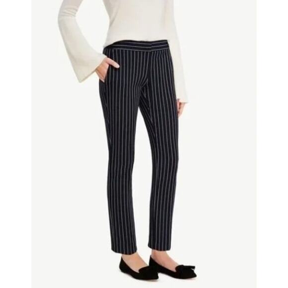 Ann Taylor Devin Fit Size 10 Pants Navy Blue Pinstripe Cropped Pants - Picture 1 of 10